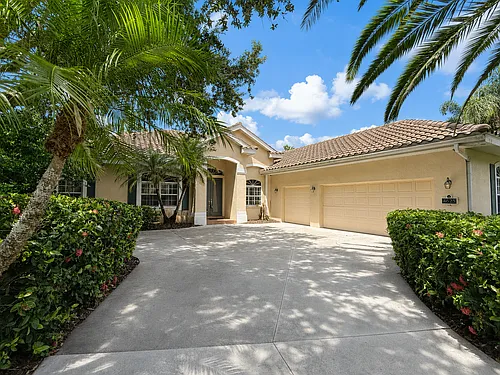 4625 Sweetmeadow Cir Photo 1