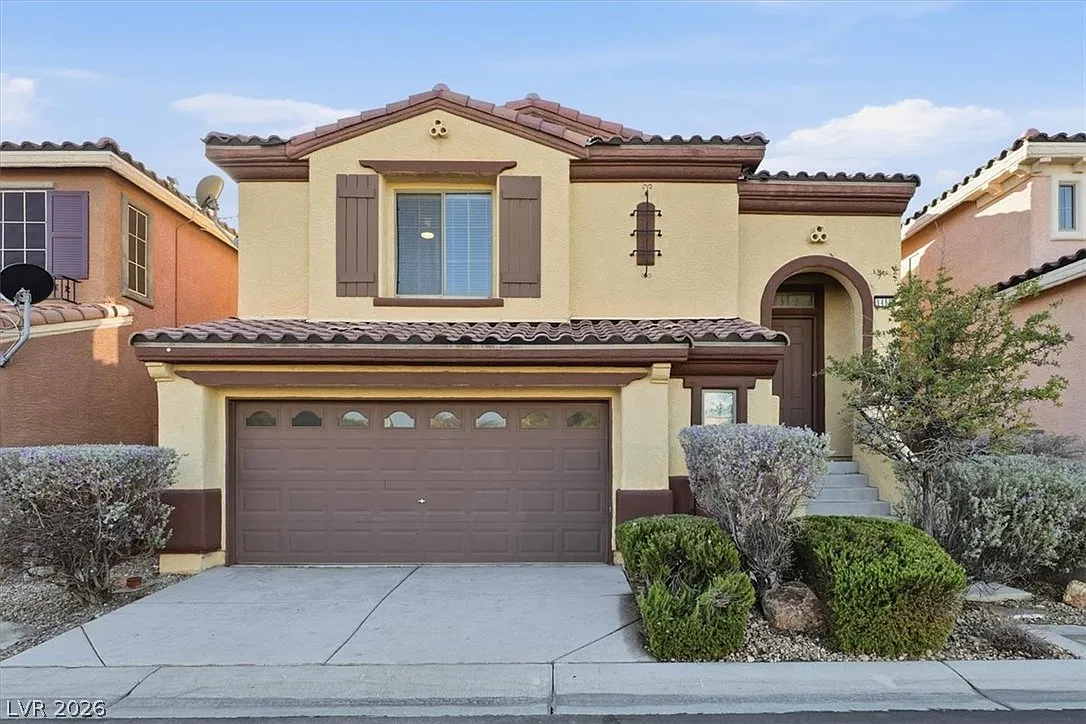 3 bed, 2.5 bath, 1608 sqft, $2,150 — Photo 1