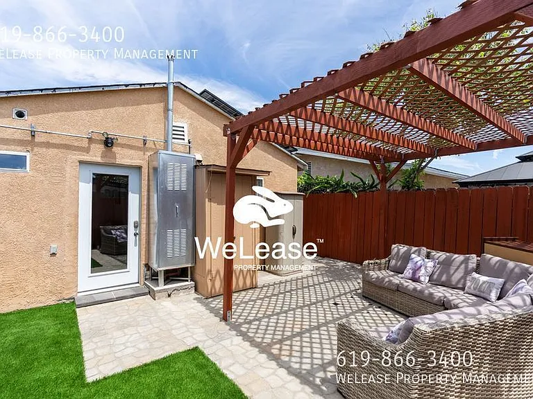 4833 1/2 Lantana Dr — Photo 13