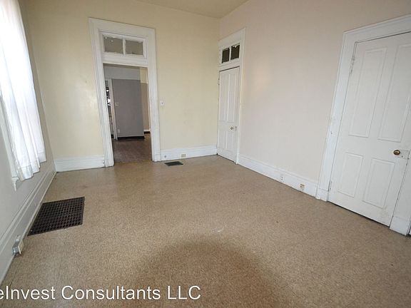 4th image of 1779 Elmore St