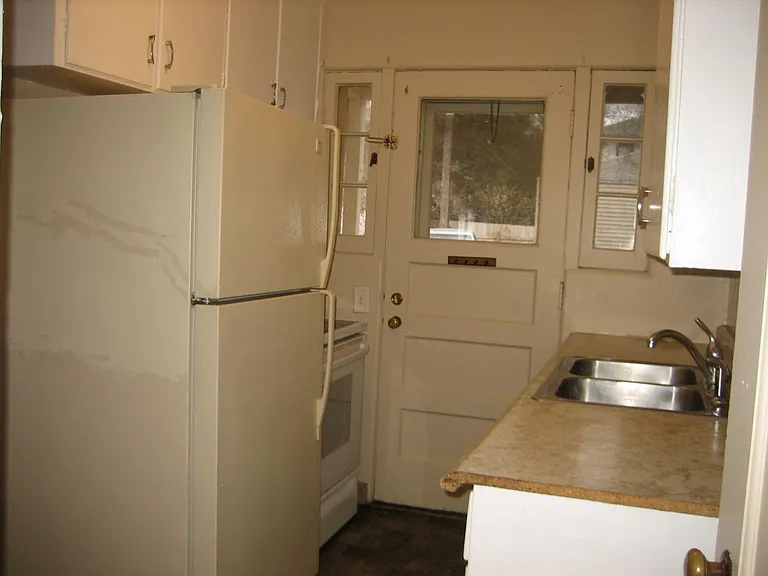 2013 South St — Photo 4