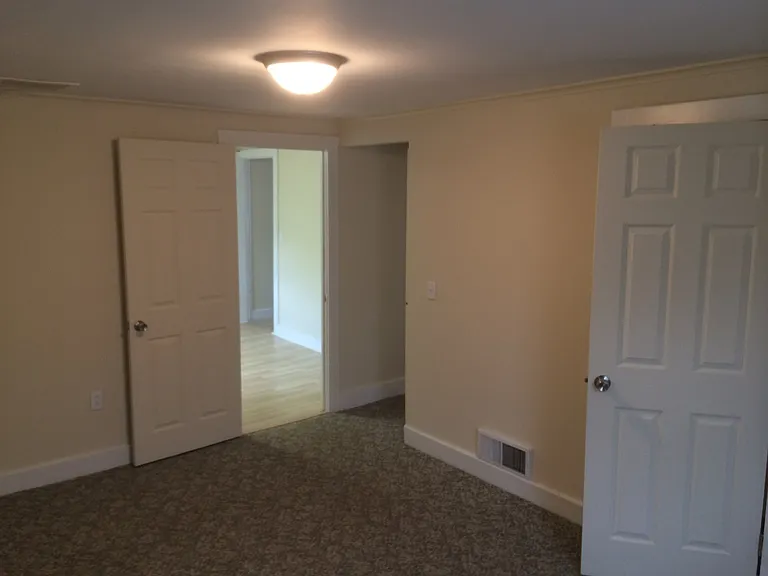 4327 Ridge Rd — Photo 9
