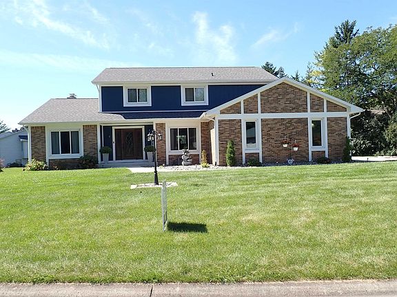 2nd image of 6818 Snowberry Dr