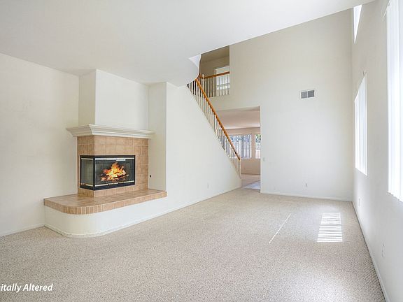 5th image of 2938 W Canyon Ave