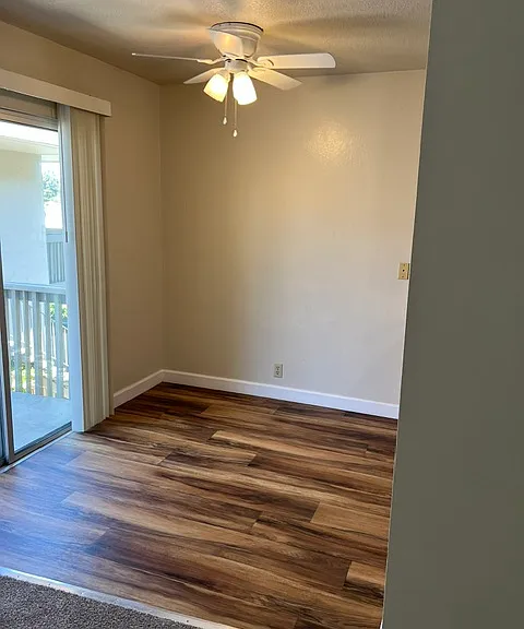 3515 Chestnut Ave #18-19 — Photo 45
