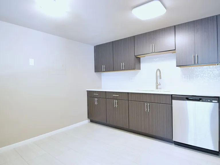 Woodland Reserve Apartments — Photo 56