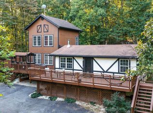 104 Laurel Ln, Bluemont, VA 20135