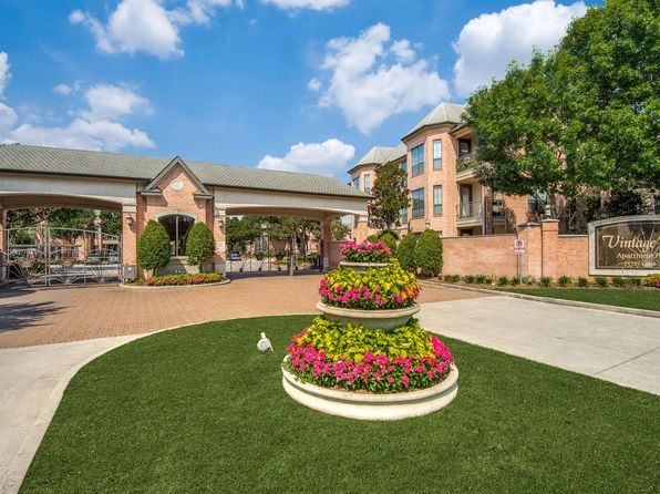 15727 Cutten Rd APT 1319