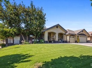 11118 Chimney Rock Dr, Bakersfield, CA 93312