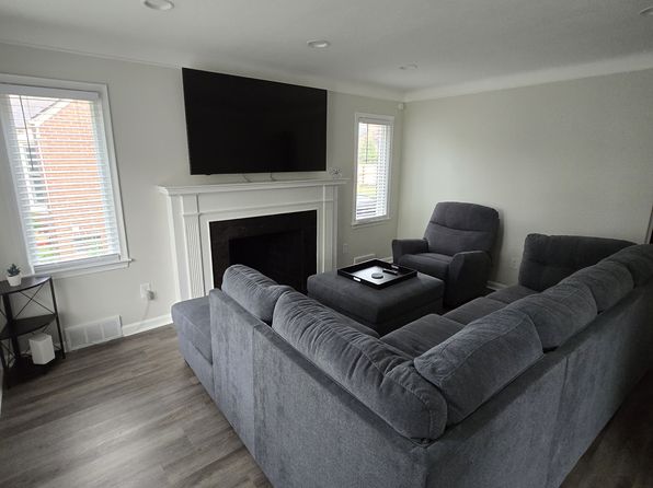 8227 Parkland