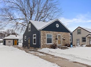 1401 E Crawford Ave, Milwaukee, WI 53207