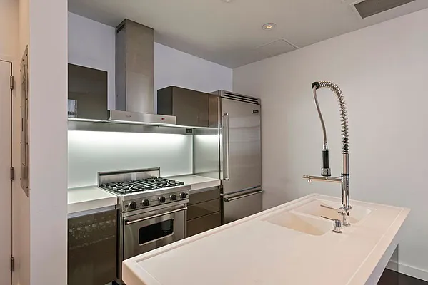 Rented by Nest Seekers International | media 12