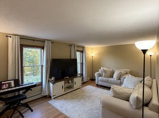 25 Glenwood North Rd #16, Hampstead, NH 03841