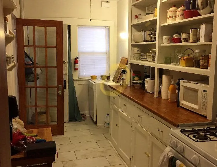 3535 Wyandotte St #A — Photo 16
