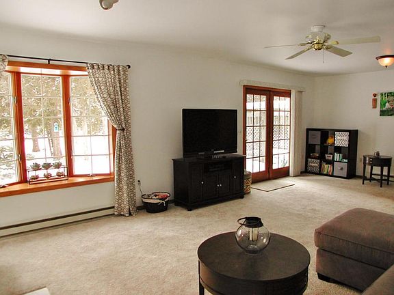 4th image of 5045 Cedar Dr