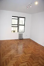 Rented by Lang Realty LLC