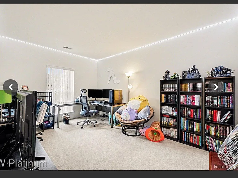 28218 S Pointe Ln — Photo 10