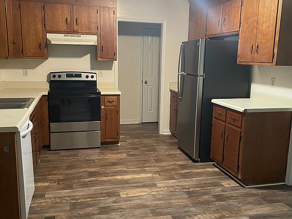Brand New Fridge and Stove!