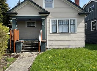 5022 7th Ave NE, Seattle, WA 98105