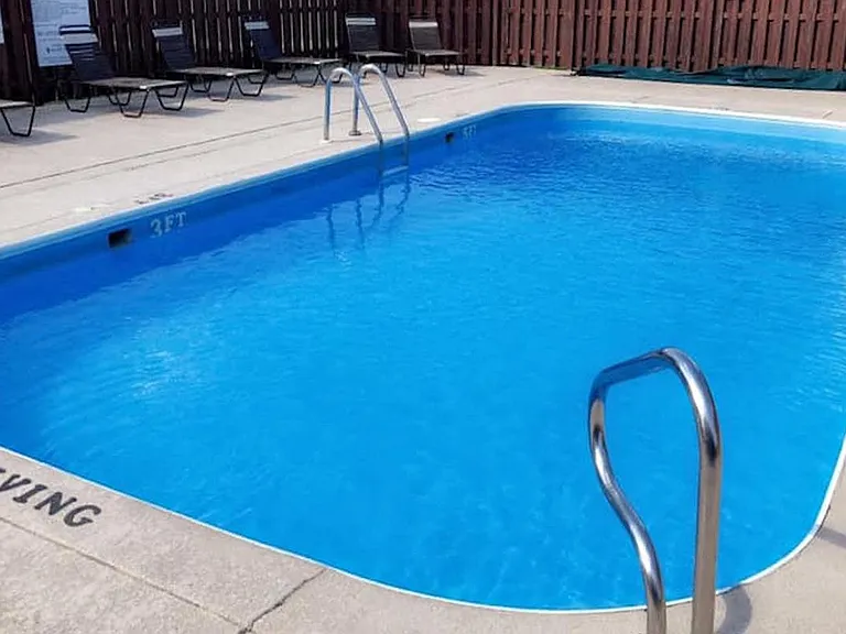 5308 Eden Dr — Photo 2