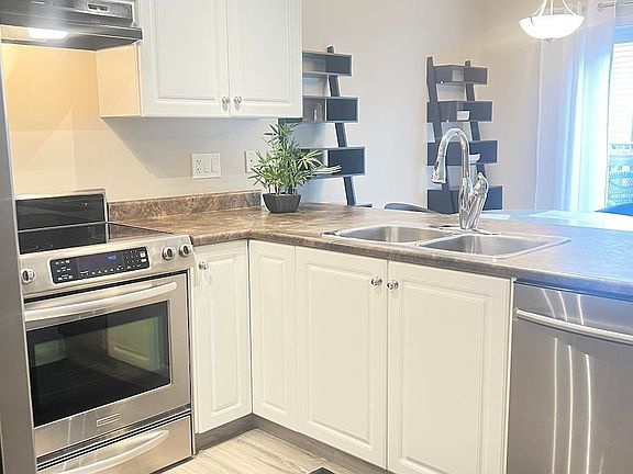 4th image of 5001 62nd St #122