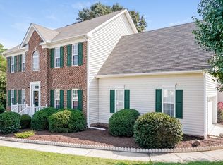 5719 Peacenest Dr, Raleigh, NC 27610