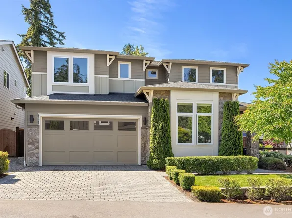 20045 10th Avenue NW #11, Shoreline, WA 98177