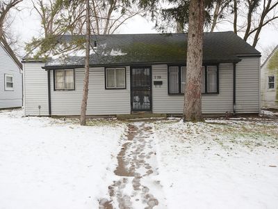 779 Matthews St, Gary, IN, 46406
