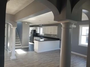 420 W Vine St, Springfield, IL 62704