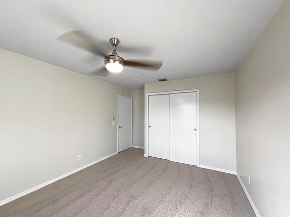 5th image of 566 NW Sagamore Terrace