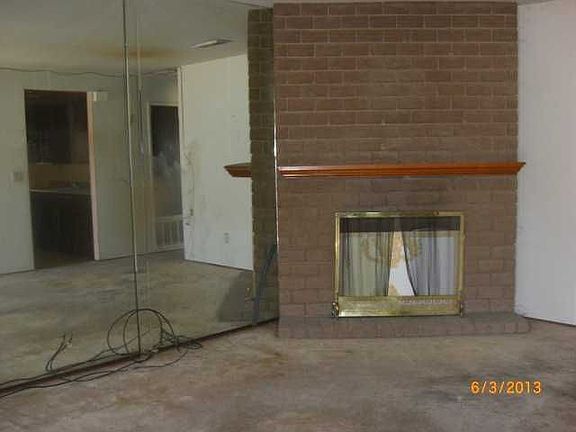 2nd image of 514 Harriett Dr