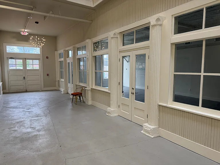 216 5th St S #3 — Photo 5