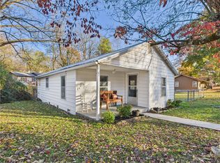 705 N Oak St, Harrison, AR 72601