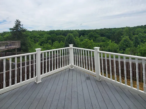 29 Litchfield Ln E, Martinsburg, WV 25405