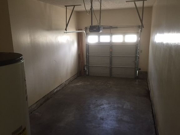 4th image of 8846 Clearwater Dr