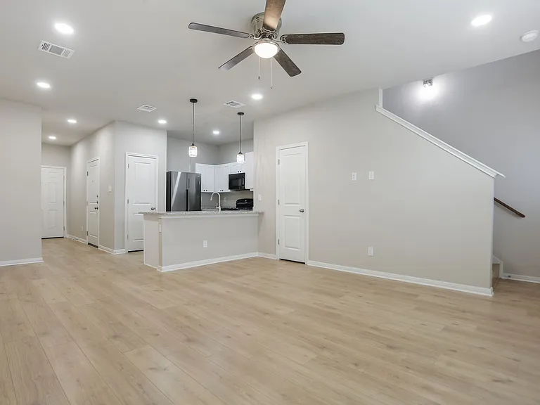 7103 Georgeann Dr #4 — Photo 3