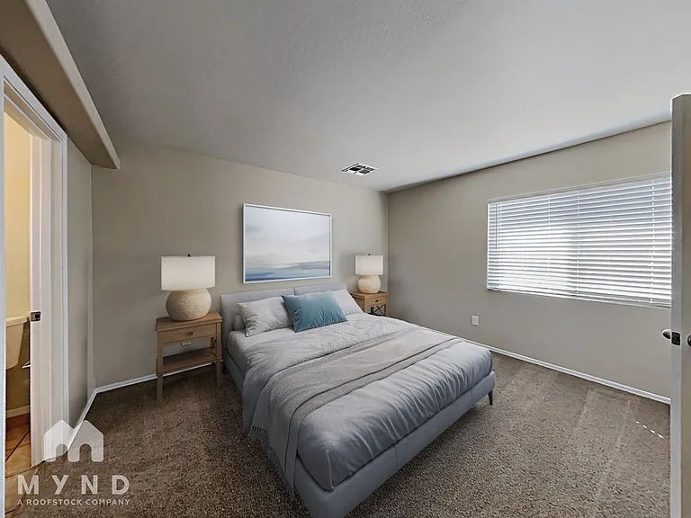 12105 W Flores Dr — Photo 10