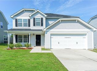 25 Hallow Oak St, Spring Lake, NC 28390