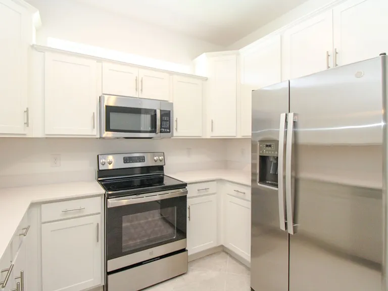 2156 Dragonfruit Way — Photo 38
