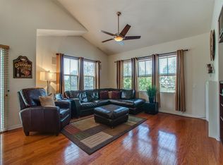 63 Burlingame, Irvine, CA 92602
