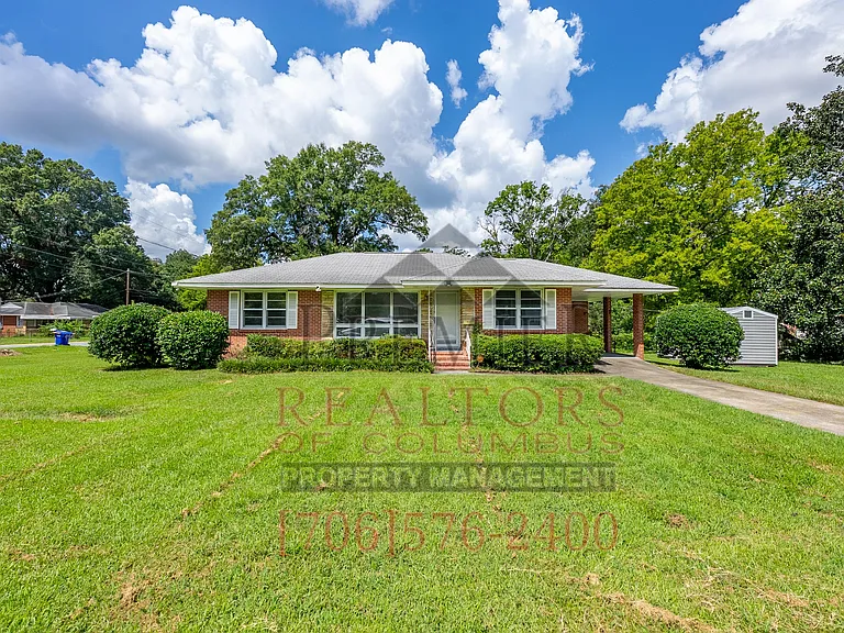 1819 Rosemary Ln — Photo 7