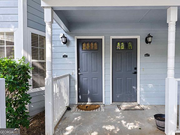 2nd image of 3940 Riverlook Pkwy SE Unit 203