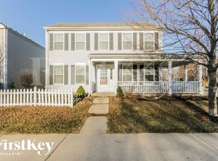 1033 Four Seasons Blvd, Aurora, IL 60504