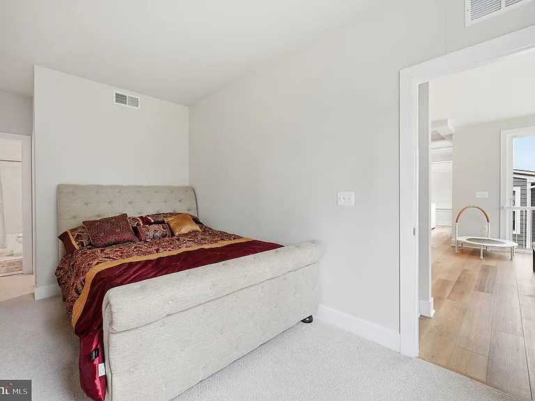 18106 Marsh Pine Rd — Photo 24