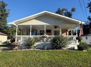1317 Wyllys St, Midland, MI 48642