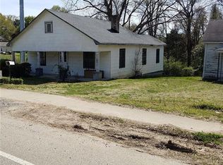 603 Kings Mountain St, Clover, SC 29710