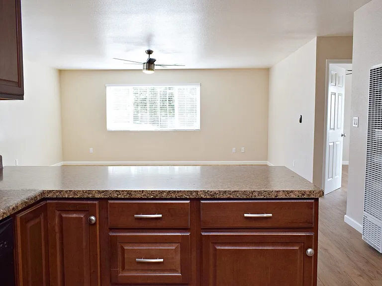 2BR, 1BA Apartment Unit - Open Floor Plan, No Carpet , Double Pane Windows, and 1 Assigned Parkin... — Photo 12