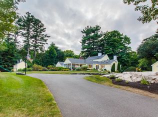 1 Bucket Mill Ln, Hingham, MA 02043