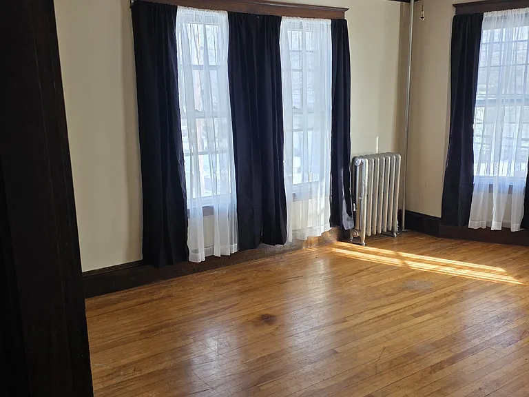 98 Wood St #3 — Photo 35