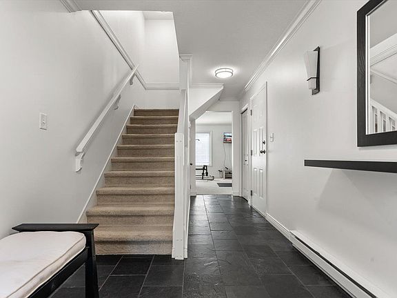 5th image of 5556 Peach Rd #33